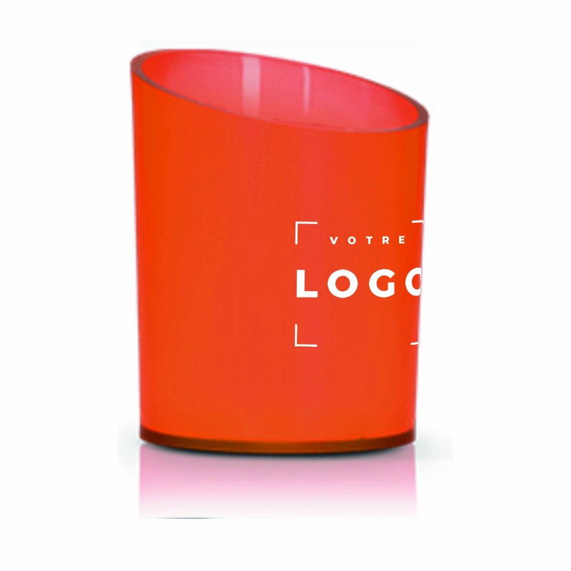 Pot à crayons en plastique