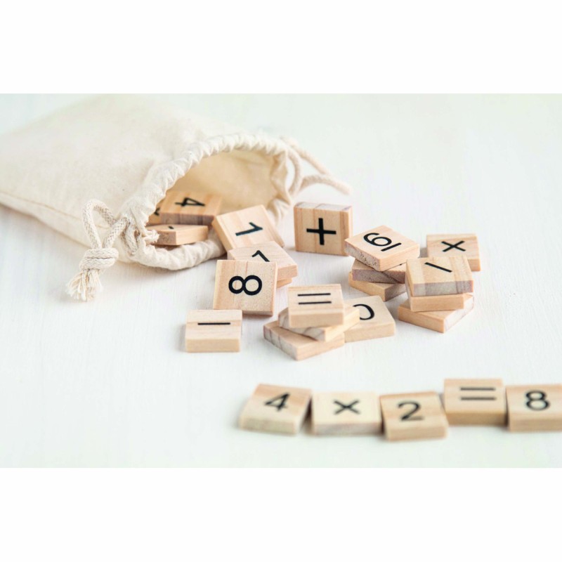 Jeu éducatif de calculs en bois personnalisé – Objet utile et original